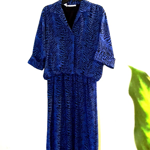 RARE VTG, Vogue Runway2020 Blue/Black Tiger Dress - Picture 2 of 16